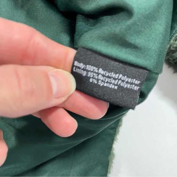Summersalt The High Pile Full-Zip Sherpa Jacket Green - Picture 7 of 10